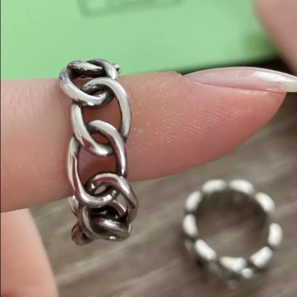 🎉hp🎉 New 925 Silver Resizable Ring - Picture 3 of 6
